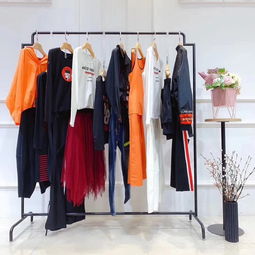 彰顯女性魅力的三千套路,服裝最重要 品牌折扣女裝走份批發(fā)創(chuàng)業(yè)選擇